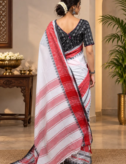 White and Red Khadi Bodhu Boron Saree – KalamKantha