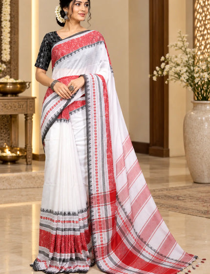 White and Red Khadi Bodhu Boron Saree – KalamKantha