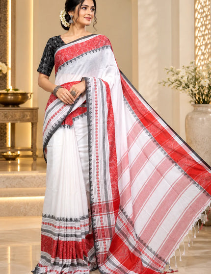 White and Red Khadi Bodhu Boron Saree – KalamKantha
