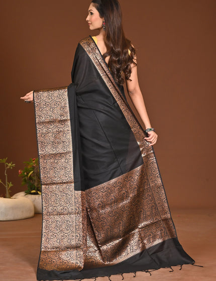 traditional-handloom-sarees-kalamkantha
