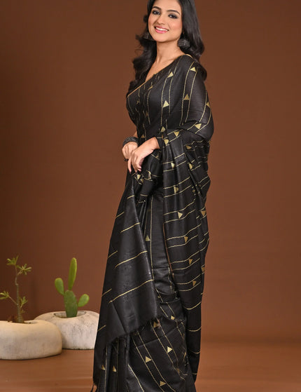 traditional-handloom-sarees-kalamkantha