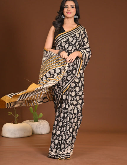 traditional-handloom-sarees-kalamkantha