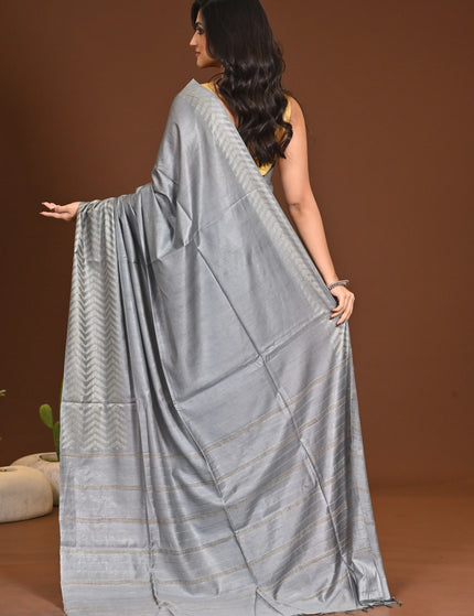 traditional-handloom-sarees-kalamkantha