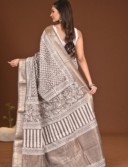 traditional-handloom-sarees-kalamkantha