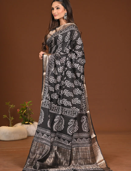 traditional-handloom-sarees-kalamkantha
